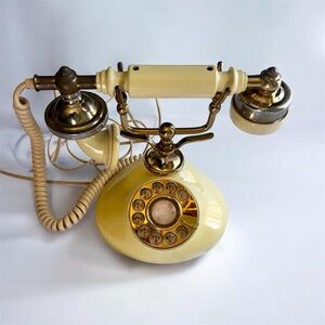 Vintage Dong Jun Cream & Gold Rotary Phone French/ Island Style  Korea untested